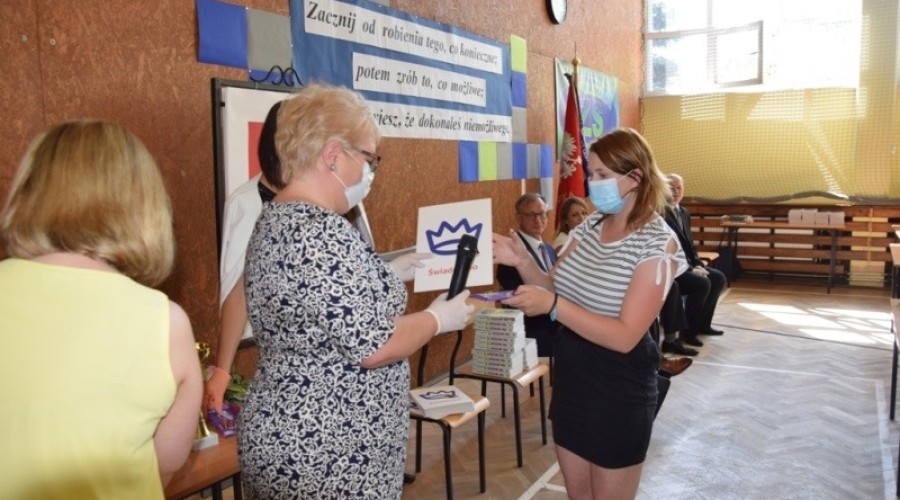 koniec roku szkolnego zespół szkół42