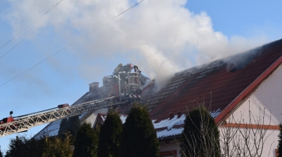 pożar nowa kościelnica (1)