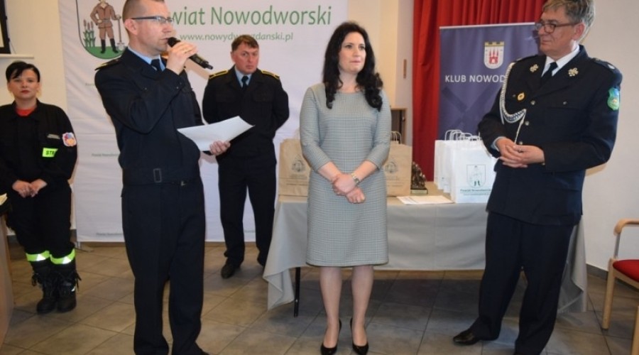 młodzież-zapobiega-pożarom001085