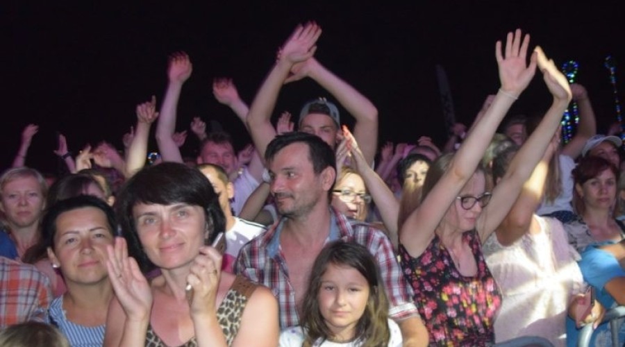 lato na maxxxa stegna (15)