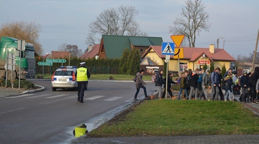 Nowy-Dwór-Gd.-Ćwiczenia-Sztabowe-Atak-2017-10