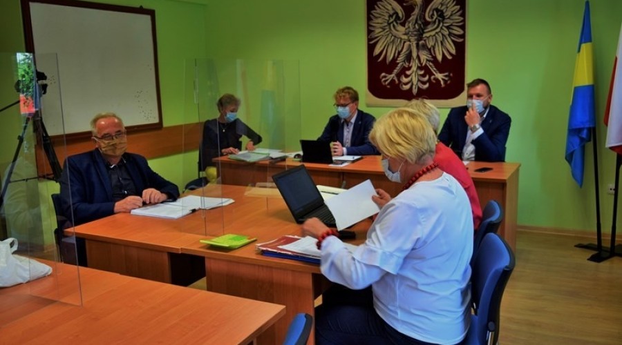 XX sesja nadzwyczajna gminy sztutowo3