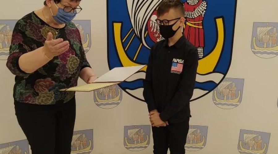 stypendia sportowe gmina stegna14