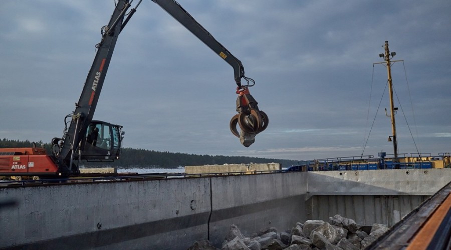 przekop mierzei wiślanej transport kamienia09