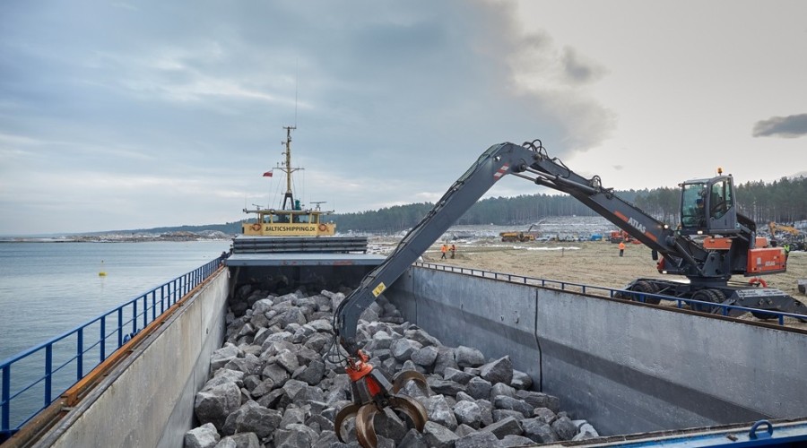 przekop mierzei wiślanej transport kamienia11