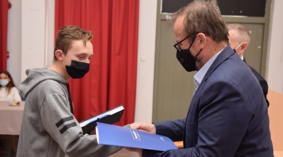 Nowy Dwór Gdański. Młodzieżowa Rada Miejska rozpoczęła pierwszą kadencję03