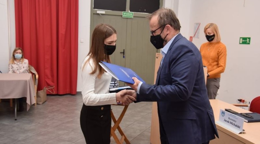 Nowy Dwór Gdański. Młodzieżowa Rada Miejska rozpoczęła pierwszą kadencję07