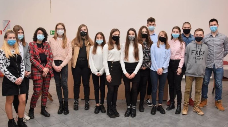 Nowy Dwór Gdański. Młodzieżowa Rada Miejska rozpoczęła pierwszą kadencję30