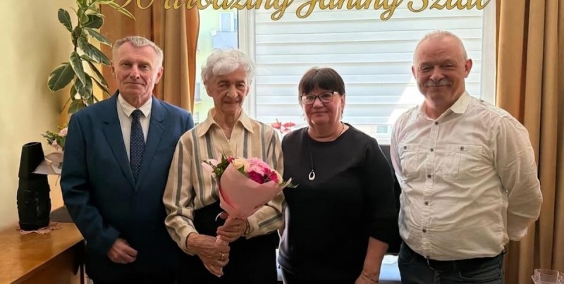 Nowy Dwór Gd. 90 lat życia pełnego oddania i miłości – wyjątkowy jubileusz pani Janiny Sztal
