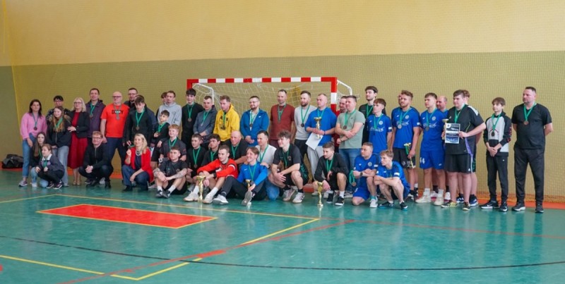 Sześć drużyn, wielkie emocje i pamięć o „Sławku”. III Memoriał Sławka Siudowskiego w Sztutowie rozstrzygnięty