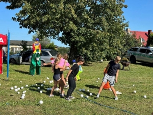 Rodzinna sobota w Lubiszynku Drugim: Zabawa, słońce i integracja dla wszystkich