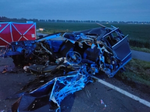 Malbork- Śmiertelny wypadek na drodze krajowej nr 55. Samochód osobowy uderzył w drzewo