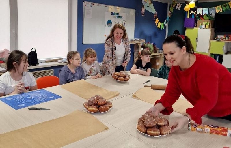 Słodki Tłusty Czwartek w Placówkach Wsparcia Dziennego w Stegnie