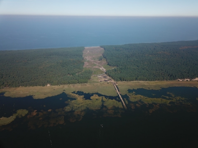 Podpisanie umowy na budowę przekopu przez Mierzeję 4 października w Elblągu.