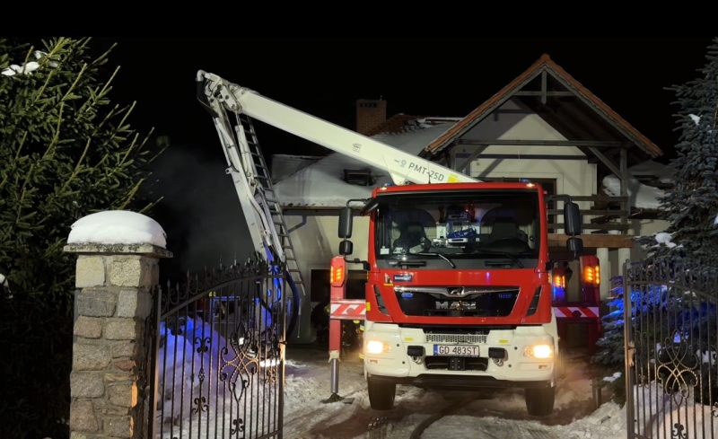 Pożar Domu Dziecka w Nowym Dworze Gdańskim. Dzieci bezpieczne, budynek do remontu.