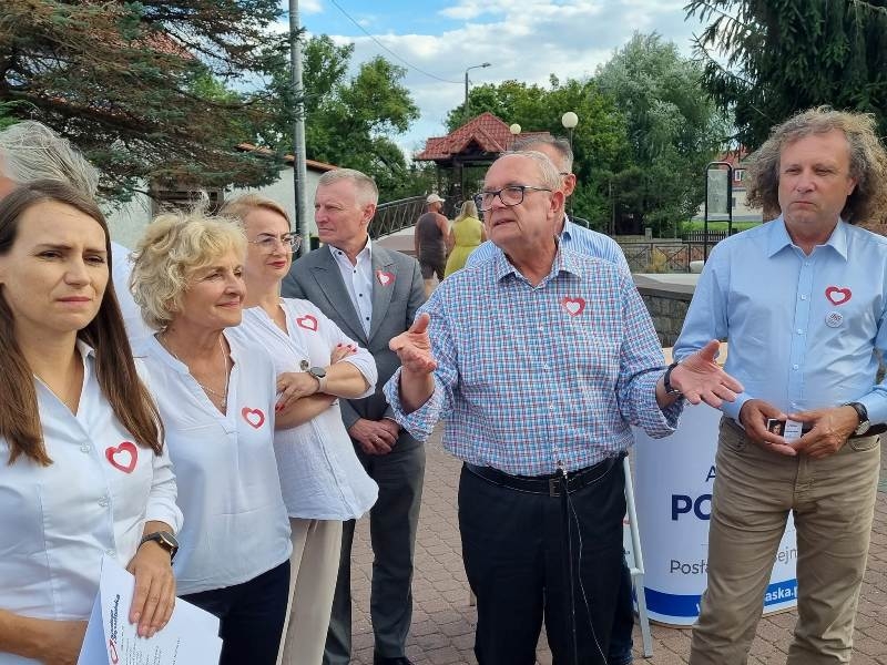 Kandydaci Koalicji Obywatelskiej zbierali podpisy w Nowym Dworze Gdańskim.