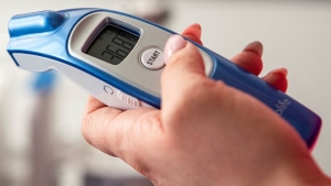 Grypa szaleje, a Polacy nie słuchają zaleceń. Eksperci alarmują. W lutym odnotowano już 295 tys. zakażeń