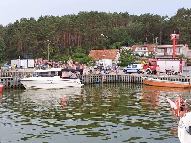 Człowiek za burtą. Akcja ratunkowa na Zalewie Wiślanym.