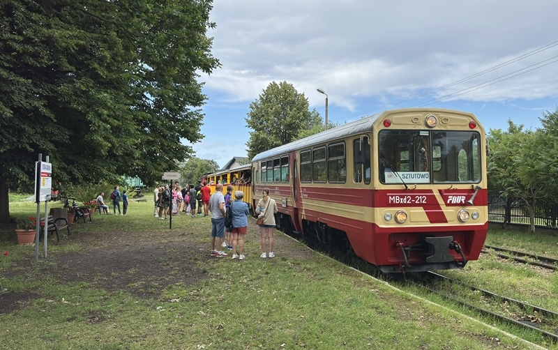 Częściowe przywrócenie kursów Żuławskiej Kolei Dojazdowej – aktualny rozkład i utrudnienia