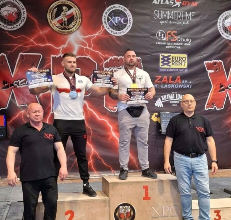 Nowodworski policjant asp. Paweł Marczak podwójnym mistrzem Europy i mistrzem Polski służb mundurowych w wyciskaniu sztangi leżąc