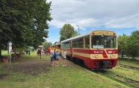 Wszystkich Świętych - wąskotorowy &quot;podmiejski tramwaj&quot; ponownie rusza na trasę - Żuławska Kolej Dojazdowa