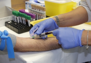 Na Pomorzu brakuje krwi. Krwiodawco, potrzebna pomoc! Kto i gdzie może oddać krew?